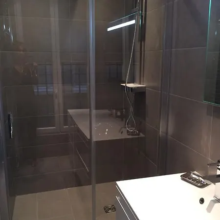 Locarol Apartman